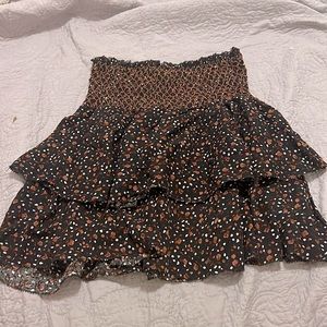 I’m obsessed with this really really cute summer skirt!!